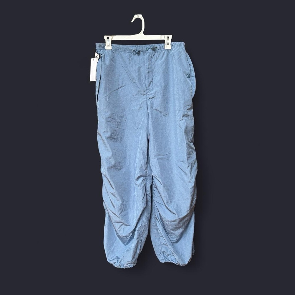 Aritzia tna aviator parachute pants size M